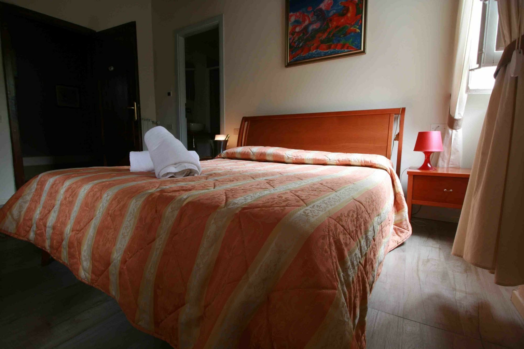 Locanda Del Pesce Briaco, B&B Lucca Eksteriør bilde